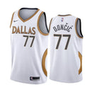 Regata NBA Dallas Mavericks City Edition 20/21 Nike Authentic Swingman Doncic 77 - Branca